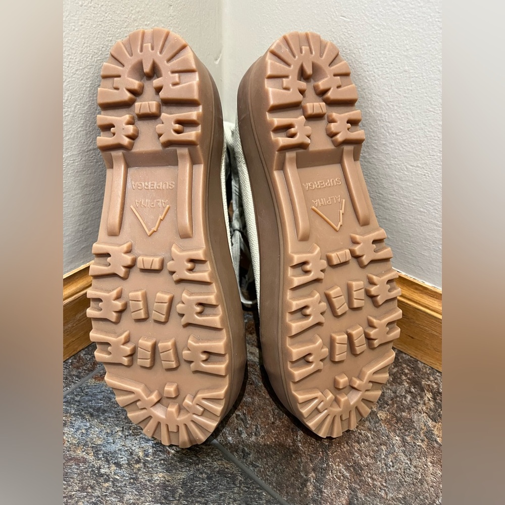 SUPERGA Alpina S21253W tan high top canvas utilitarian  sneaker tennis shoe. 38 - Picture 7 of 11